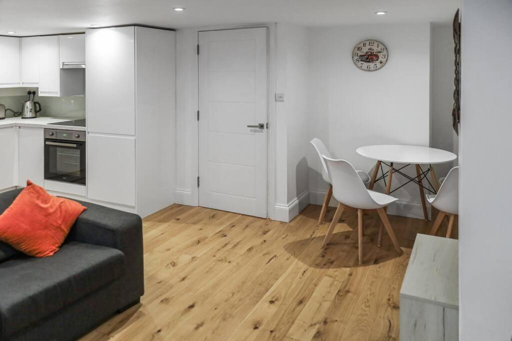 Cosy 1-Bdr W/ Free Parking In Central Reading Exterior foto